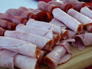 Gekochter Schinken - eine ideale Zutat für Nudelaufläufe und Pizzen