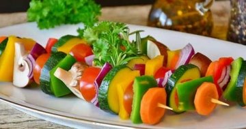 Gemüse Spieße - eine gesunde, leckere und kalorienarme Essensidee