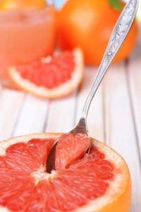 Grapefruitlöffel (depositphotos.com)