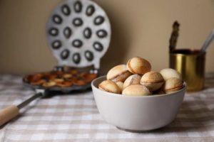 Poffertjes Pfanne Poffertjes Pfanne (depositphotos.com)